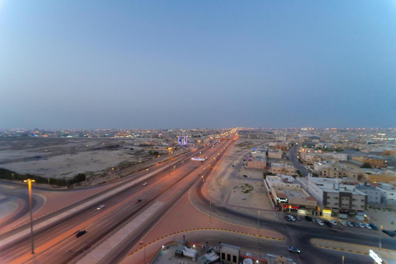 The Gate Hotel And Apartments Dammam Exteriör bild