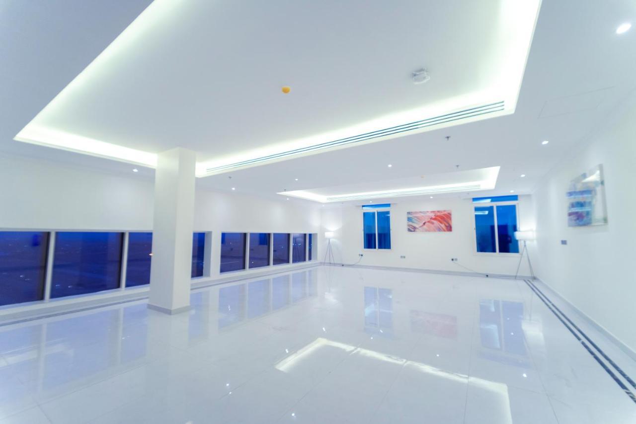 The Gate Hotel And Apartments Dammam Exteriör bild