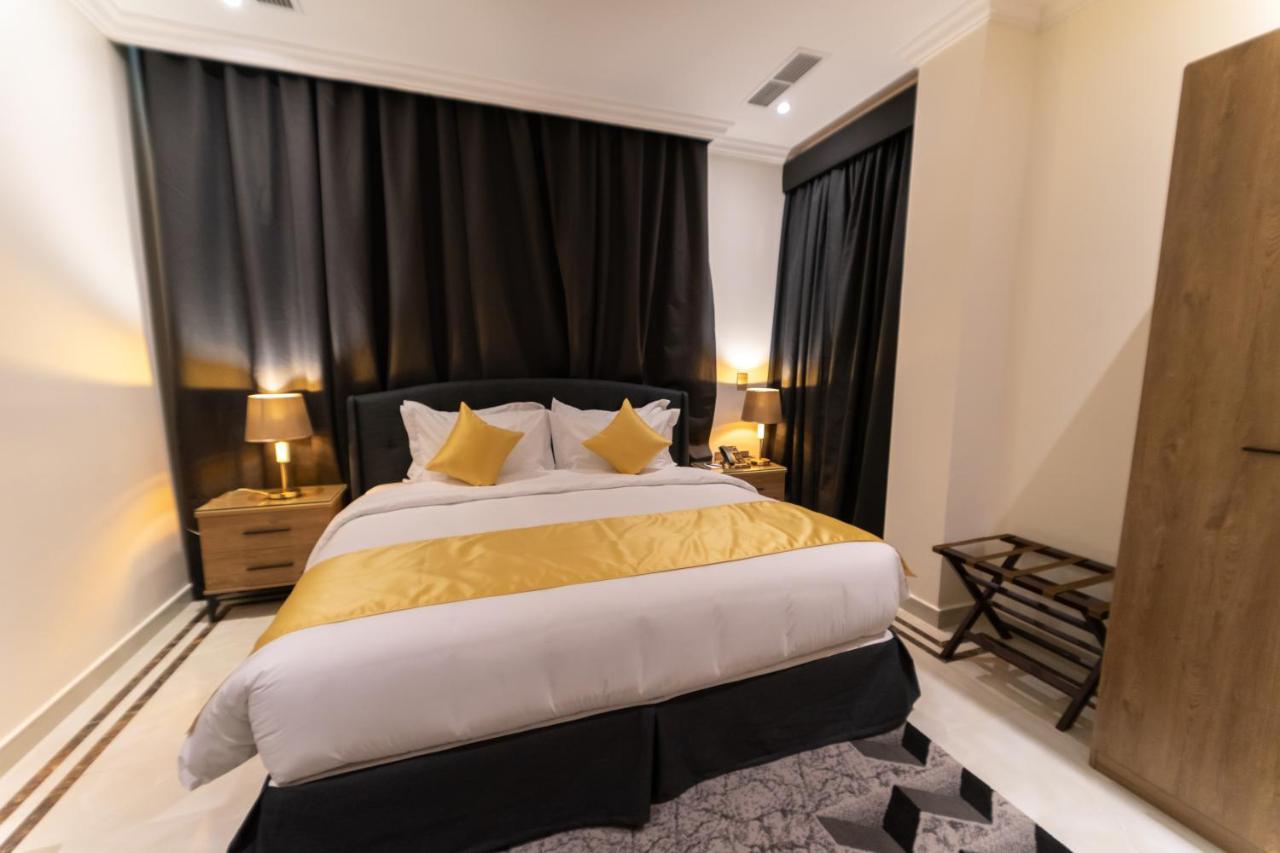The Gate Hotel And Apartments Dammam Exteriör bild