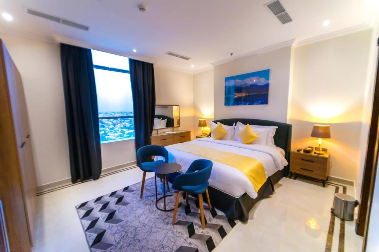 The Gate Hotel And Apartments Dammam Exteriör bild
