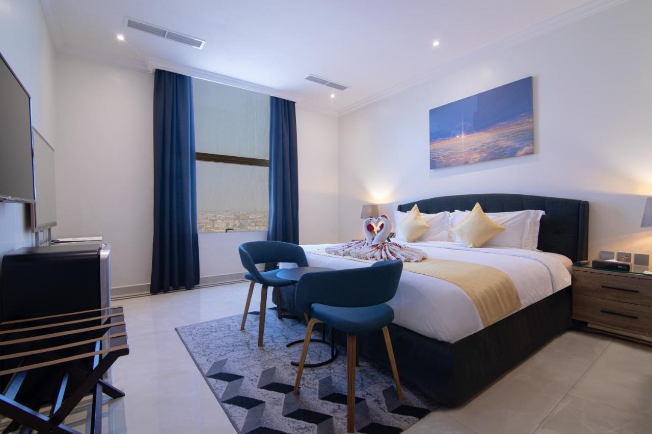 The Gate Hotel And Apartments Dammam Exteriör bild