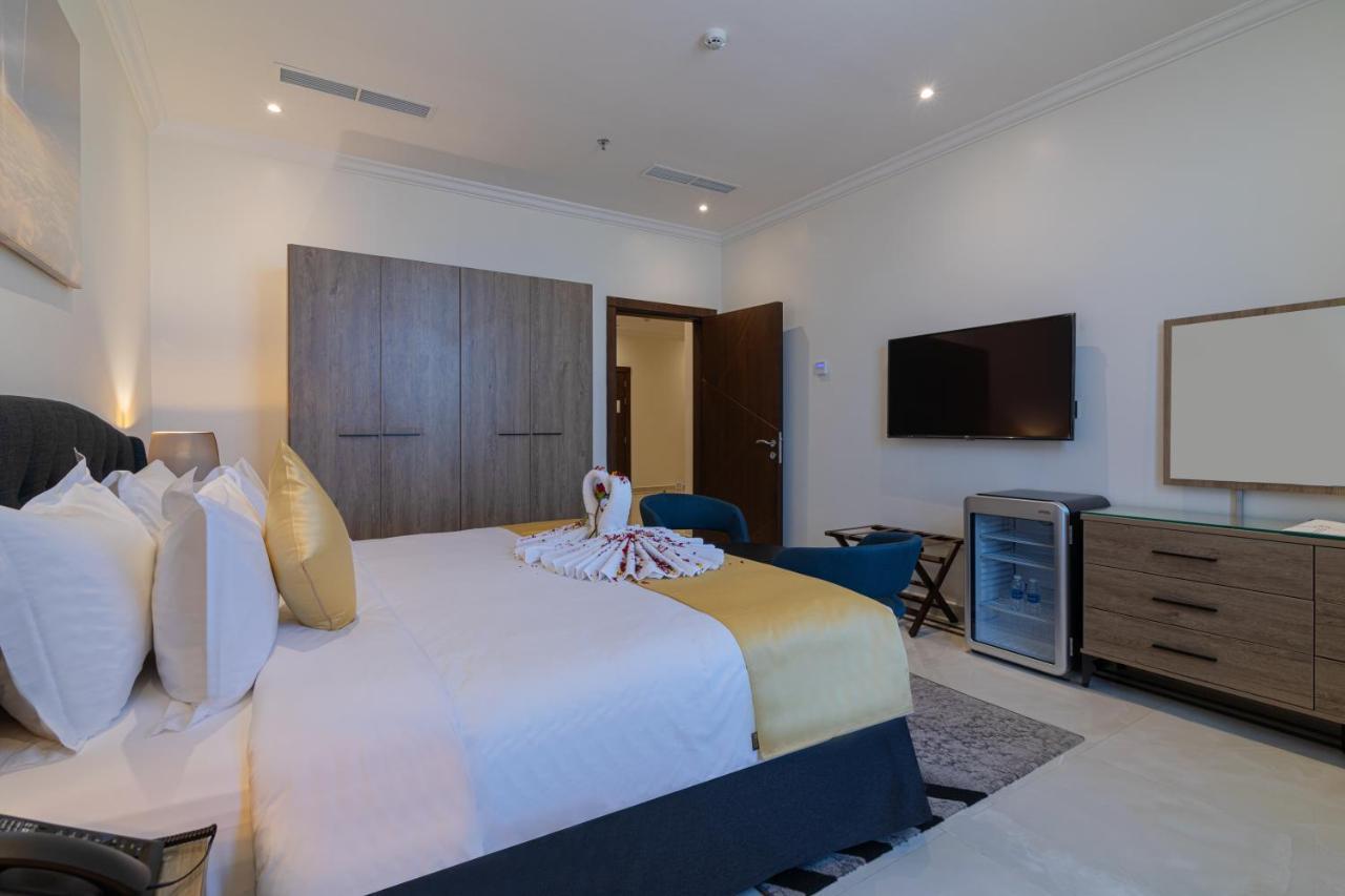 The Gate Hotel And Apartments Dammam Exteriör bild
