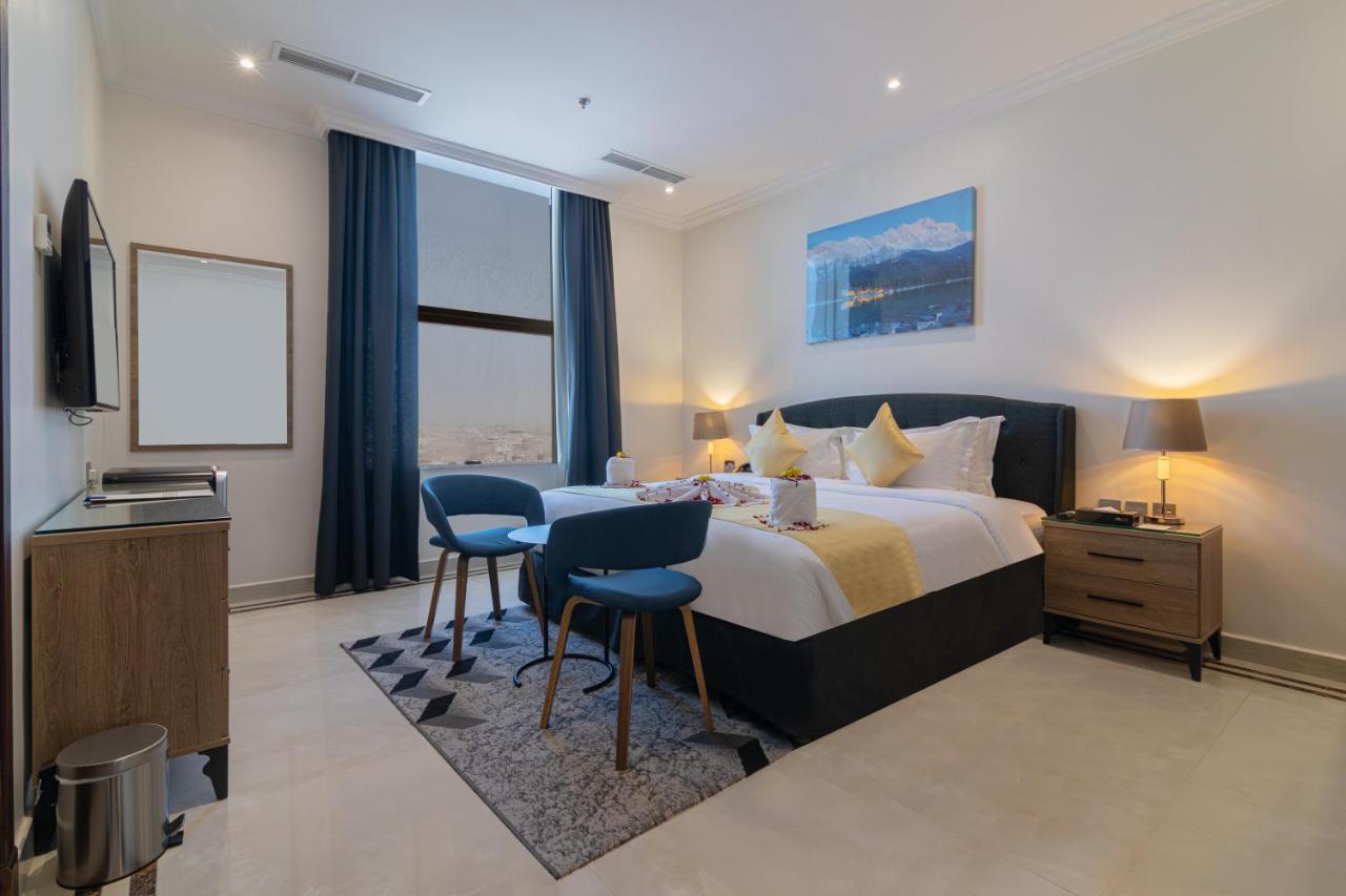 The Gate Hotel And Apartments Dammam Exteriör bild